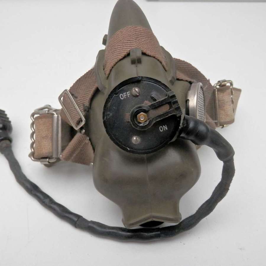 RAF h-type oxygen mask
