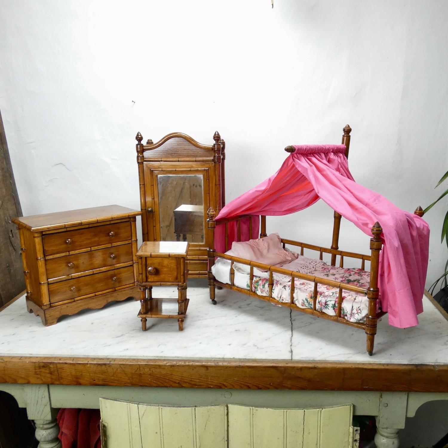 Doll's bedroom furniture