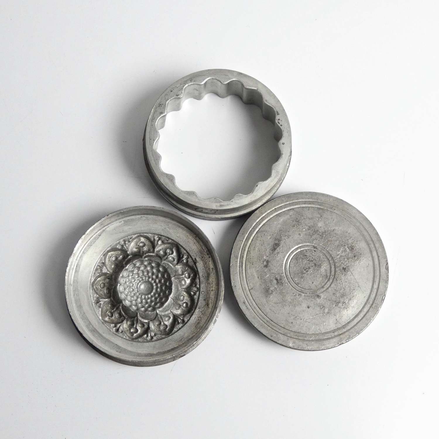 Rare, pewter, flower topped mould