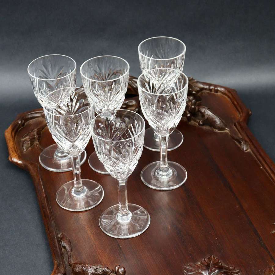 St. Louis White Wine Glasses. Chantilly Pattern