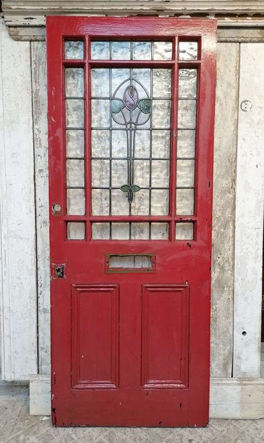 DE0910 A RECLAIMED PAINTED PINE CARDIFF DOOR WITH STAINED GLASS