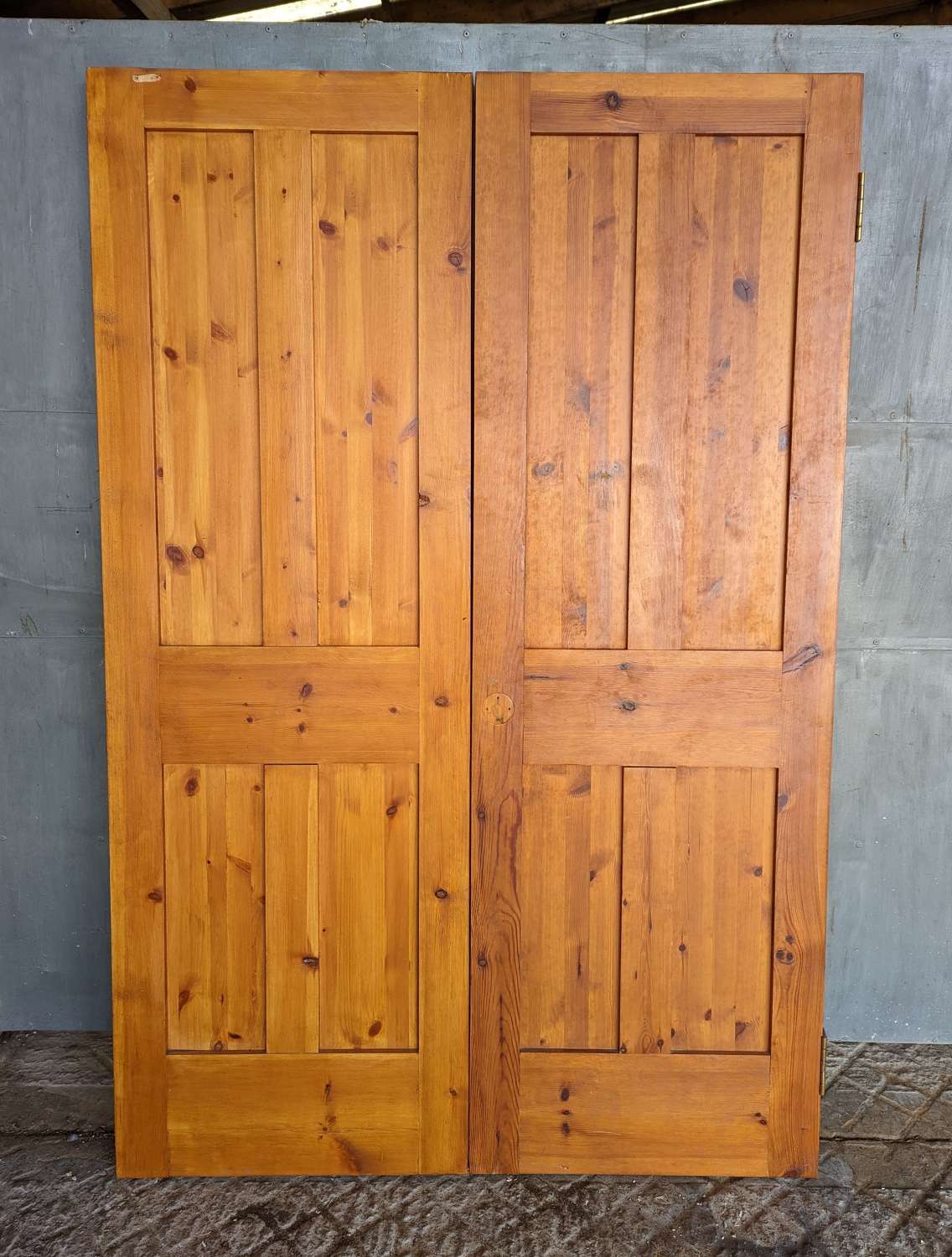 DP0417 TWO RECLAIMED 4 PANEL INTERNAL PINE DOORS FOR USE AS A PAIR