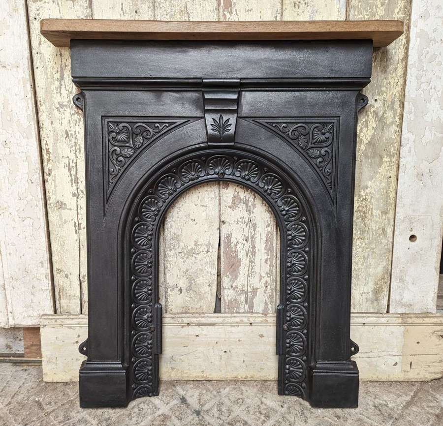 FF0021 A RECLAIMED VICTORIAN CAST IRON FIRE FRONT WITH OAK MANTEL