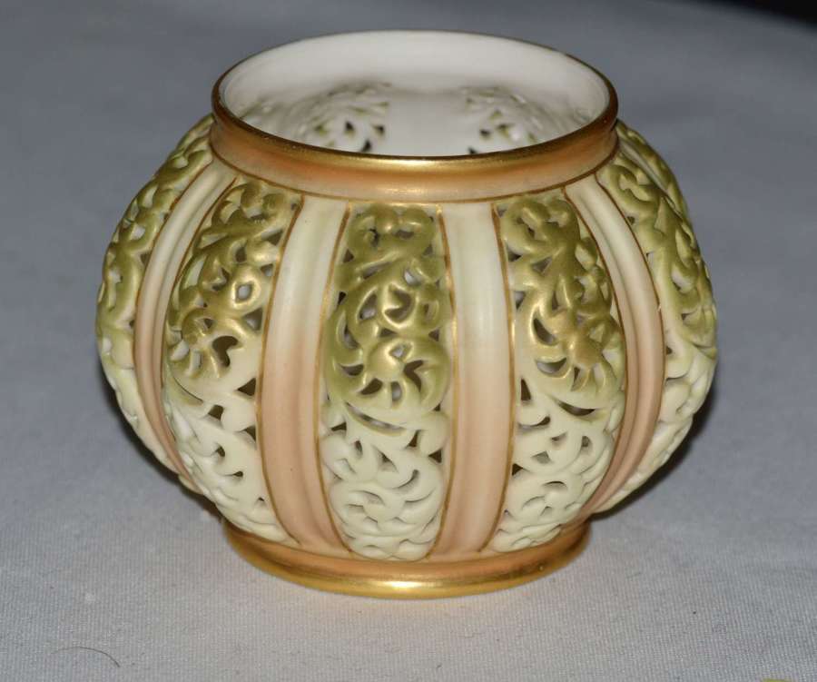 1903 Royal Worcester Hand Painted Reticulated Vase Shape 202