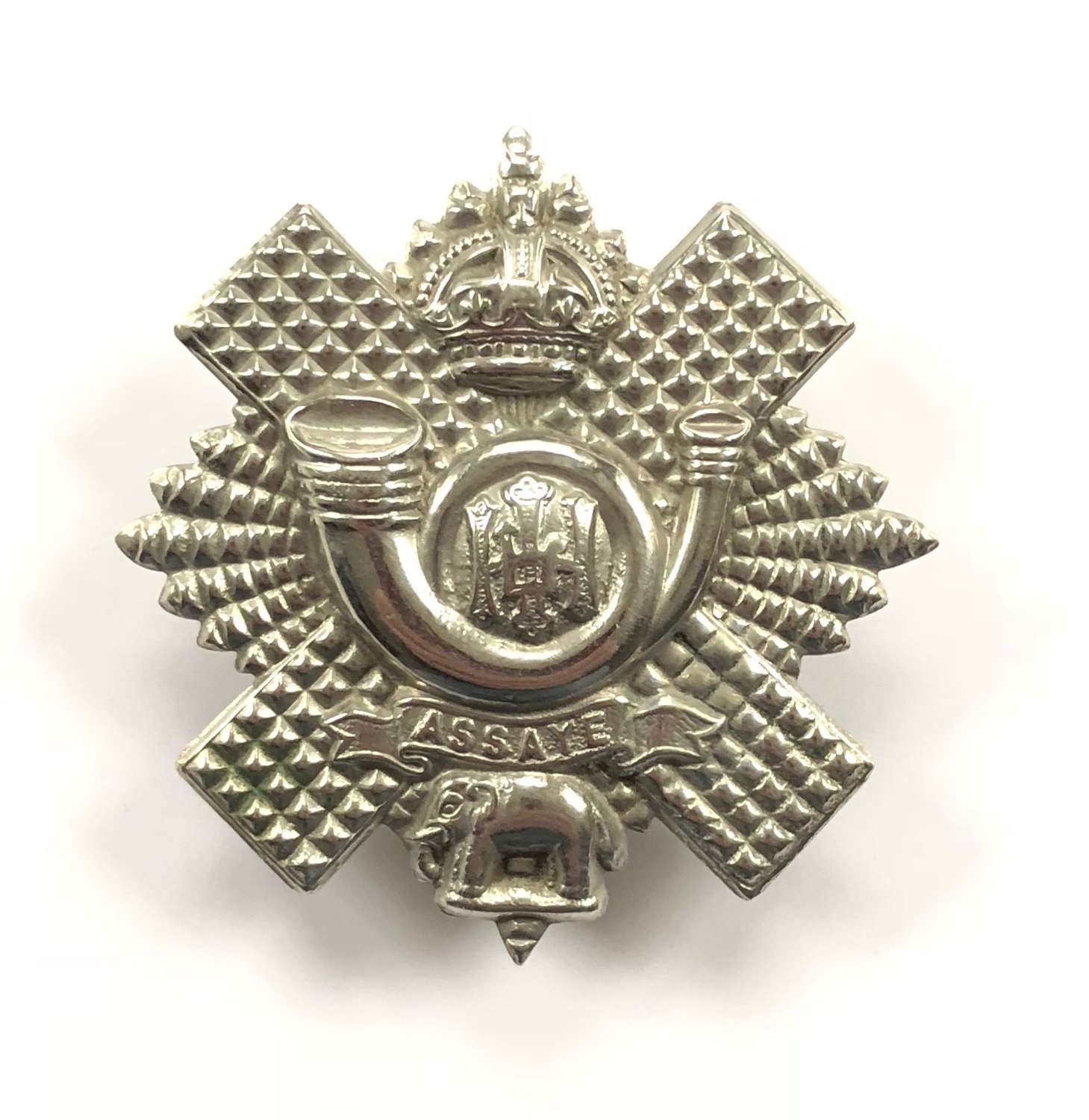 WW1/ WW2 Pattern Highland Light Infantry Cap Badge.