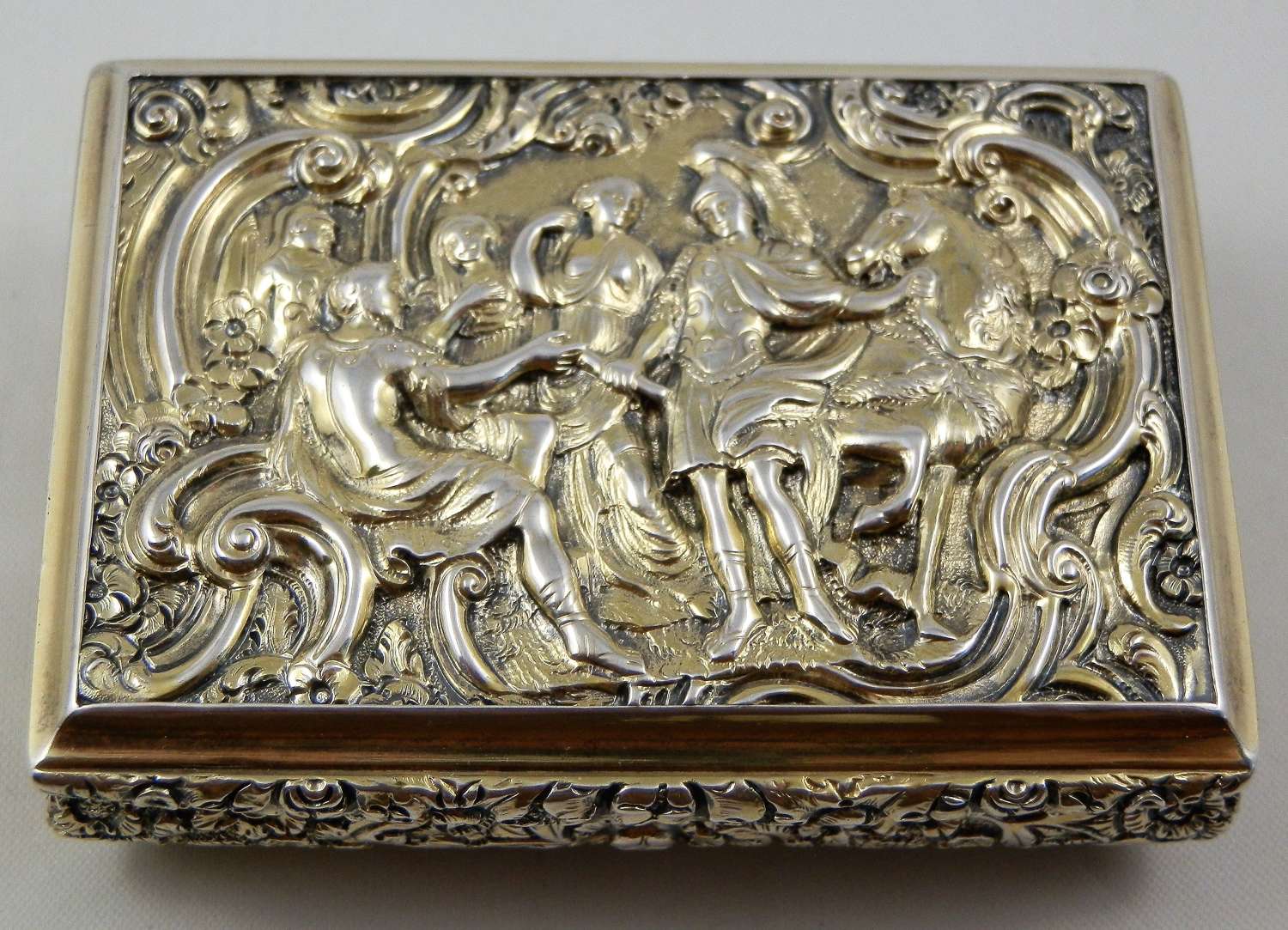 A George IV silver gilt table snuff box, Thomas Shaw, 1827