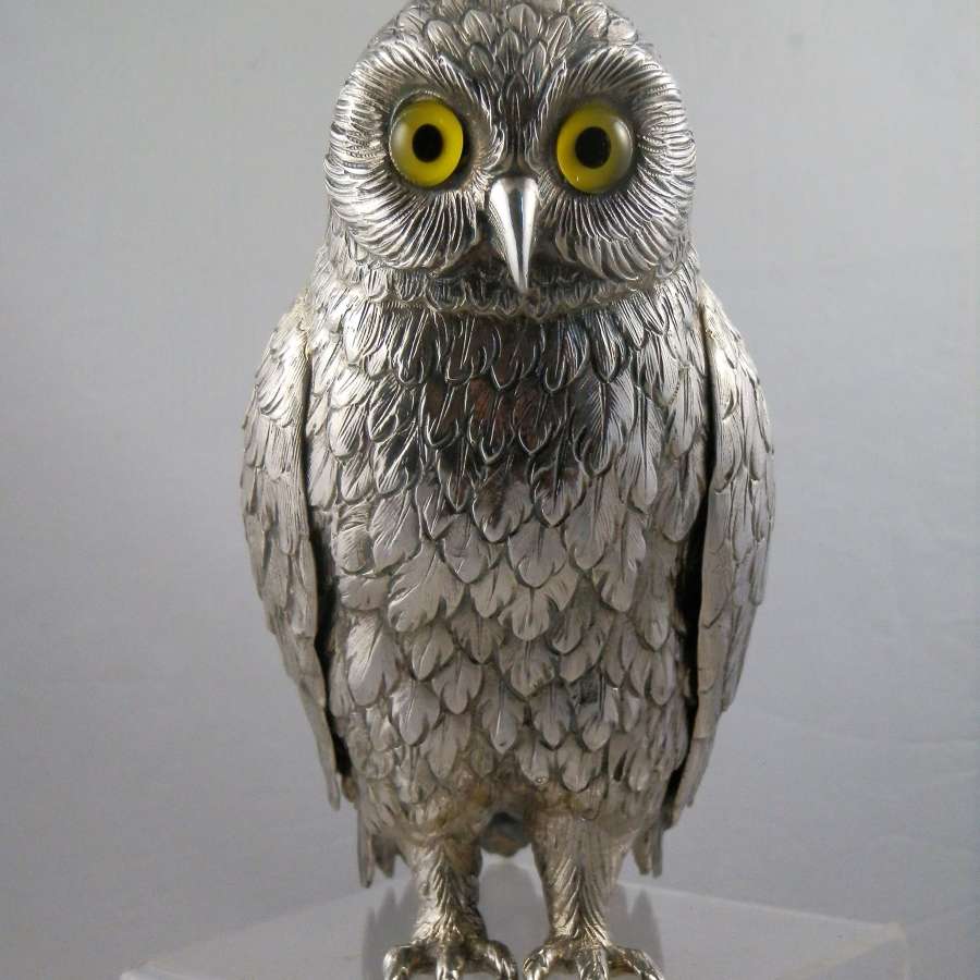 Silver Owl ornament, London, 1968