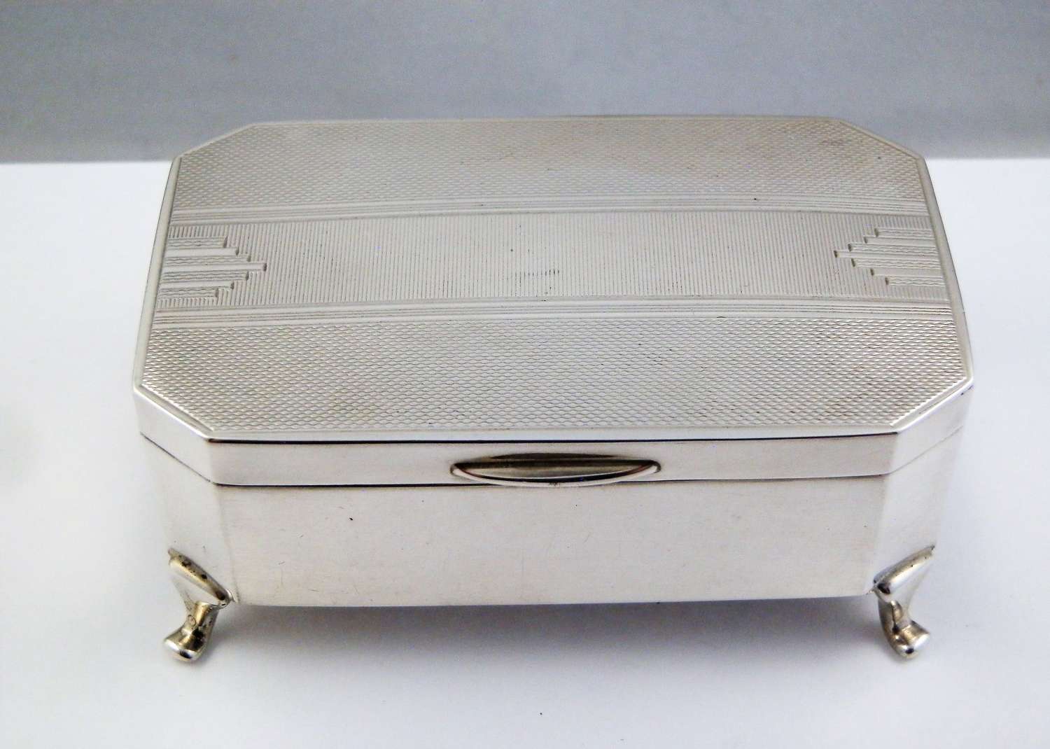Silver art deco Jewellery box, Sheffield 1936