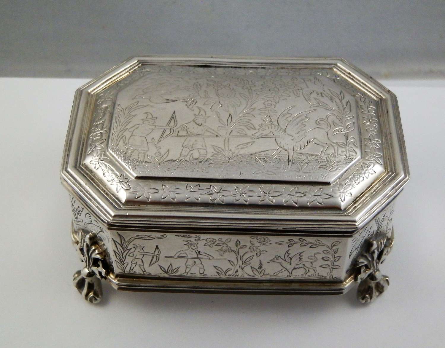 Edwardian silver jewellery box, London 1911