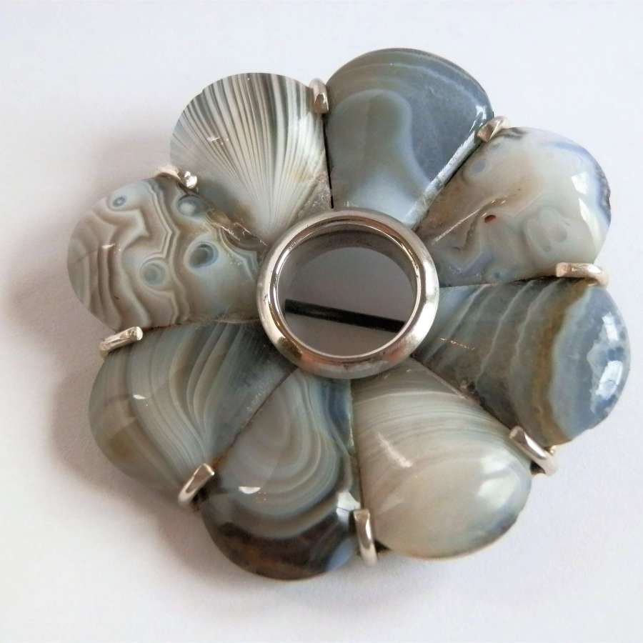 Victorian silver and Montrose agate brooch, c.1880