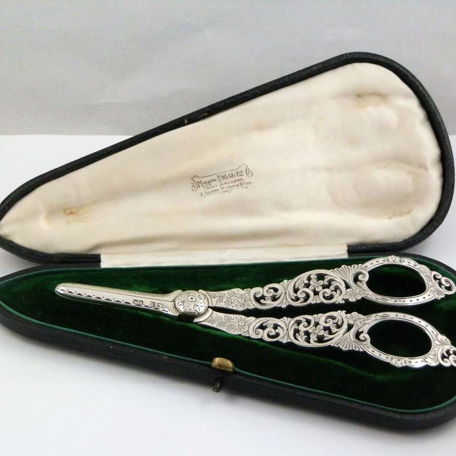 Edwardian silver cased grape scissors, London 1908