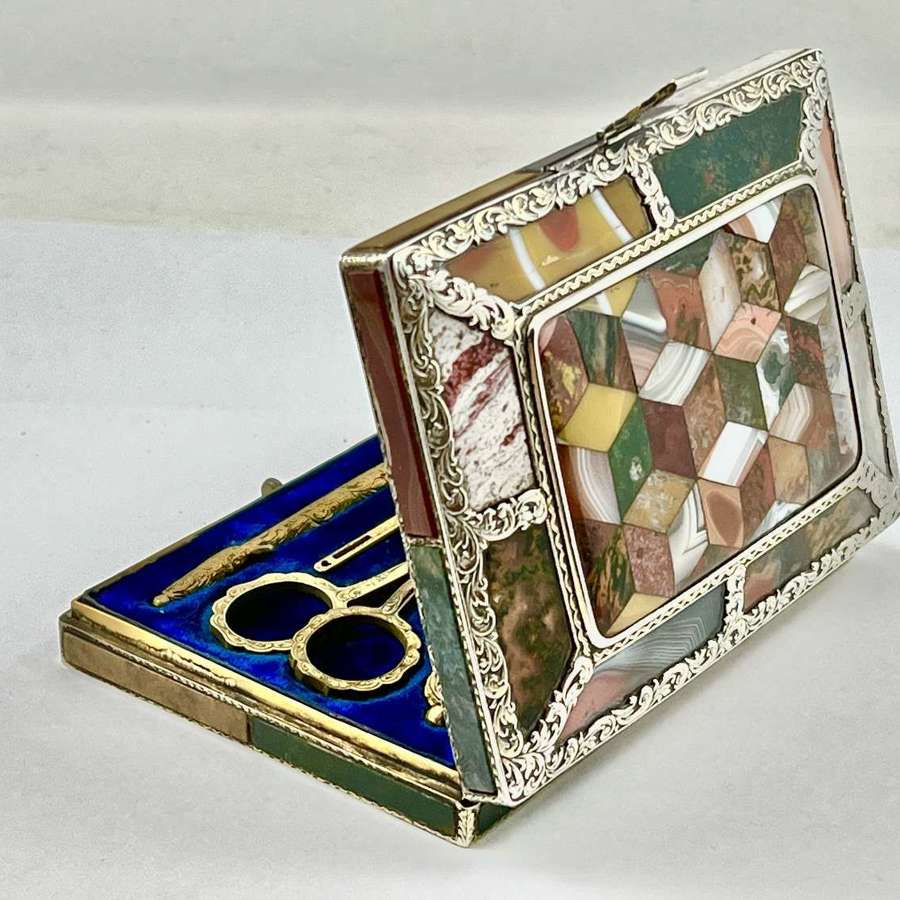 Scottish Victorian silver and agate sewing case, c.1860