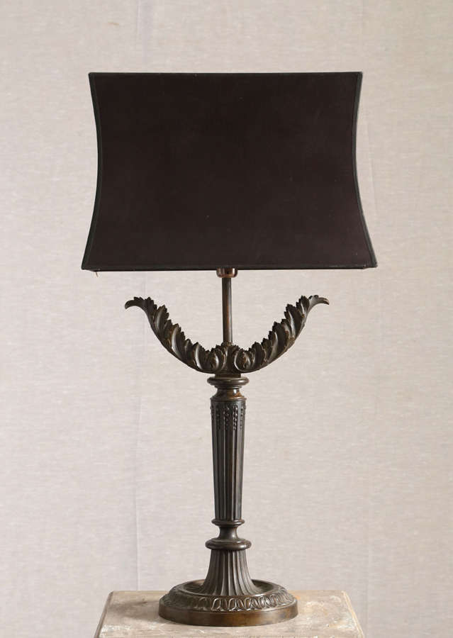 Neo-classical bronze table lamp