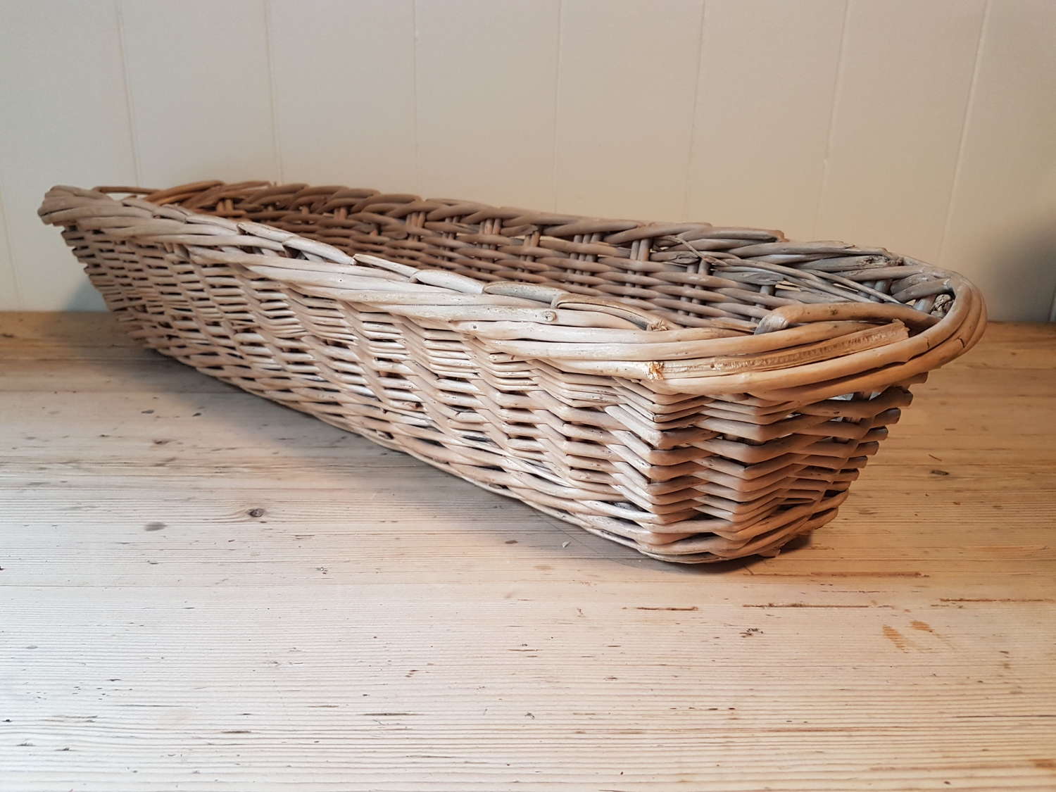 Largish vintage French wicker baguette basket.