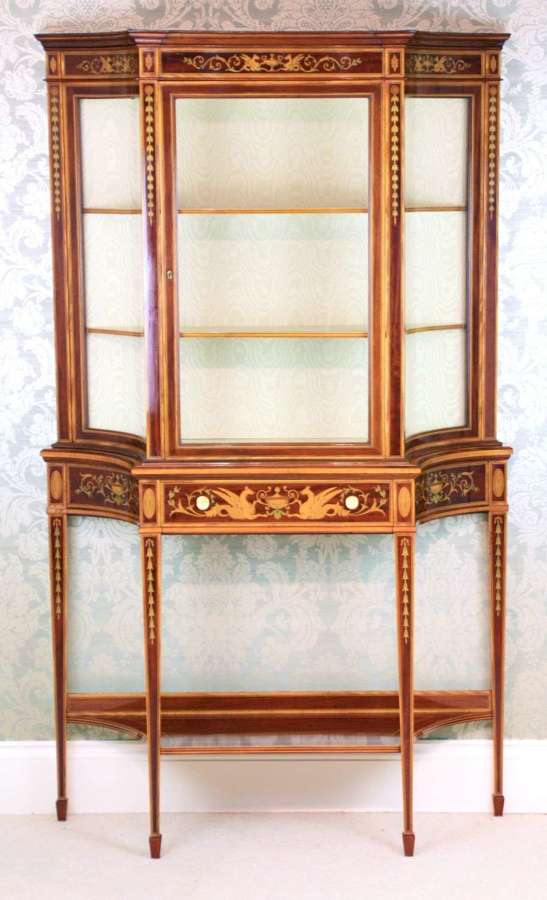A Fine Late 19th C Edwards & Roberts Mahogany Display Cabinet