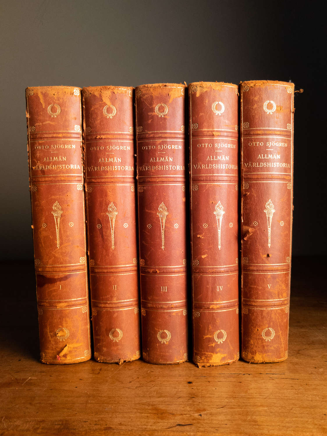 Dated 1922 A Set of 5 Brown Leather Books