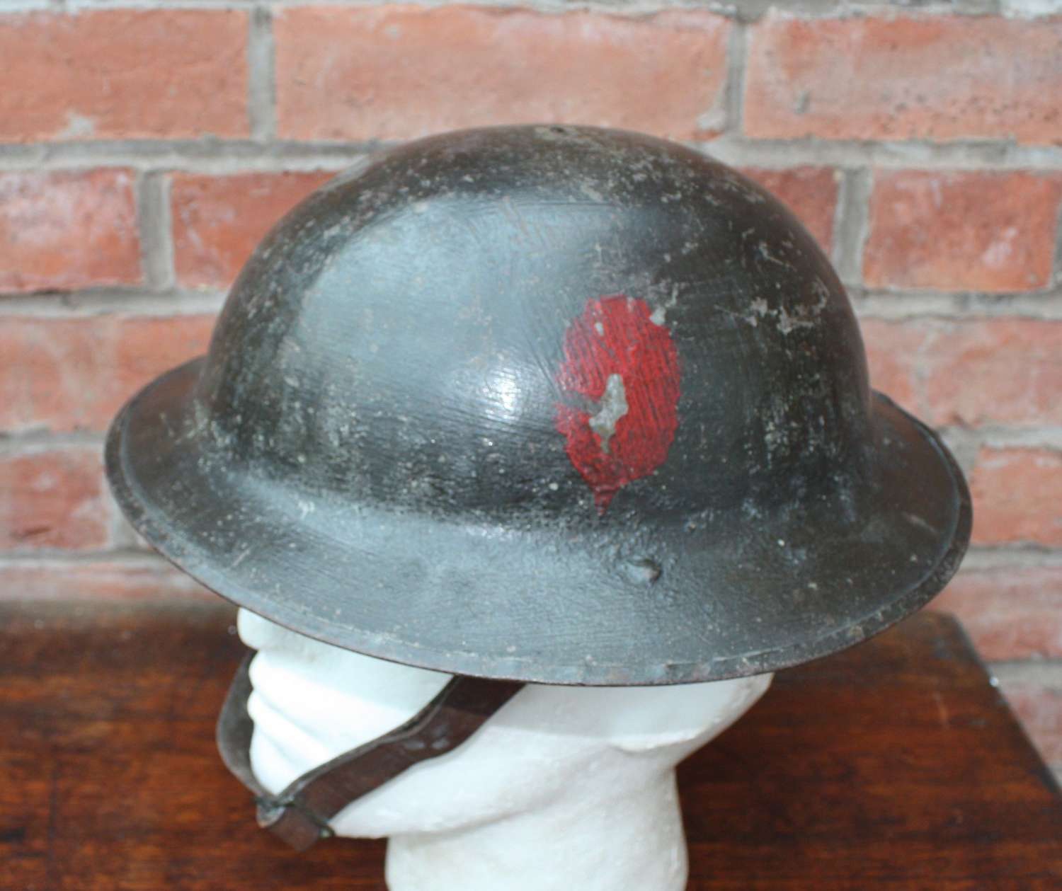 WW1 British Brodie Steel Helmet. HS 434. Painted unit flash.