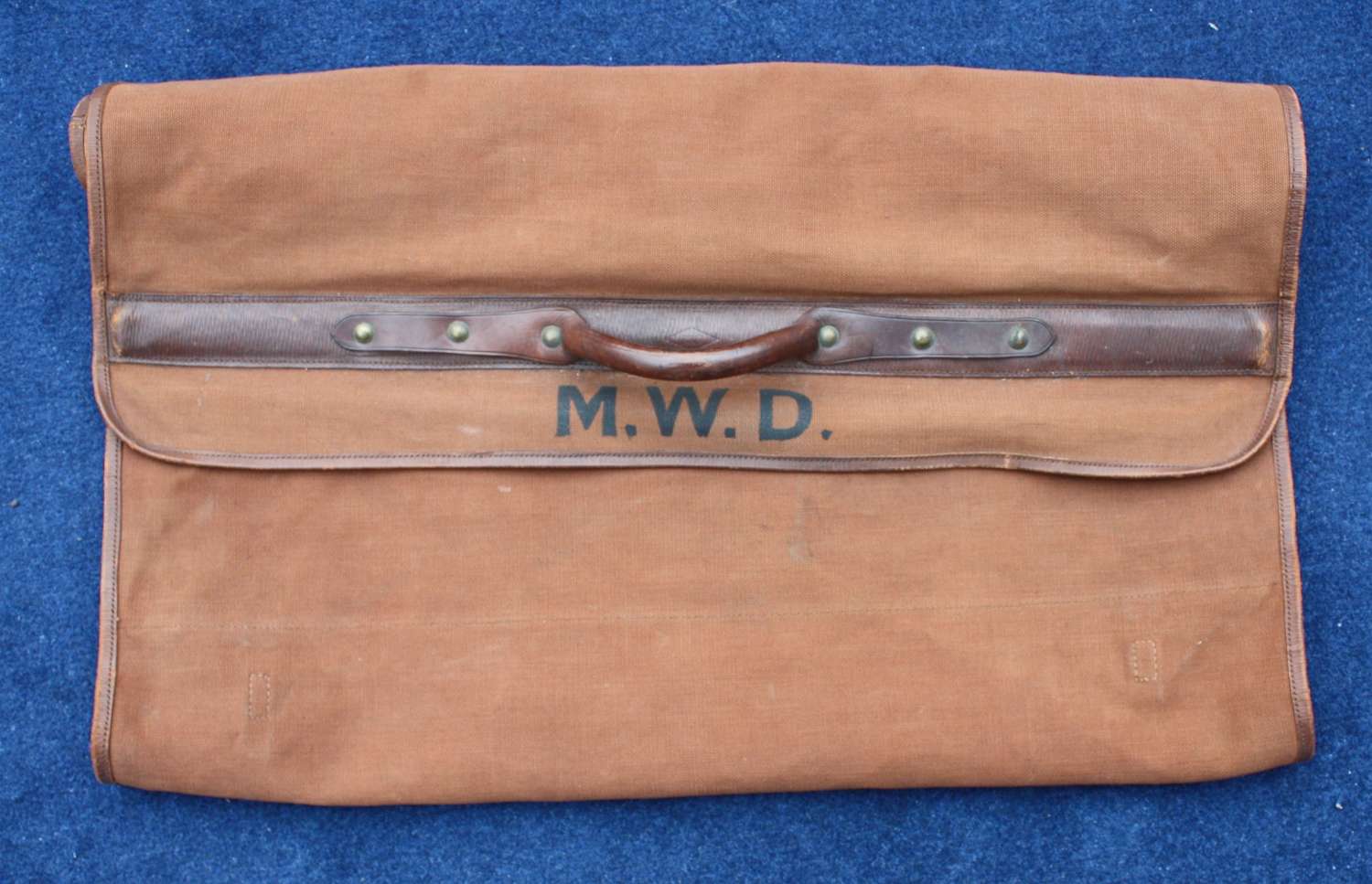 British Army WW1 Officers Valise Case in Very Good Condition.