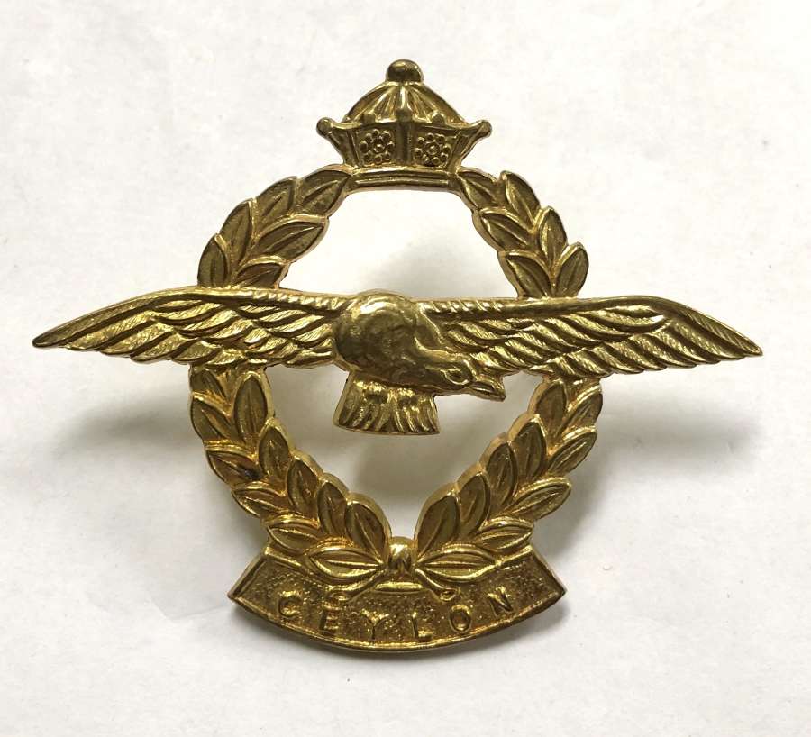 Ceylon Air Force cap badge