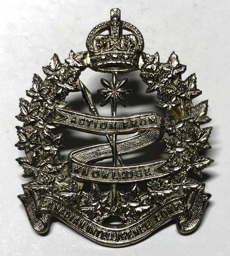 Canadian Intelligence Corps WW2 cap badge by W.Scully, Montreal